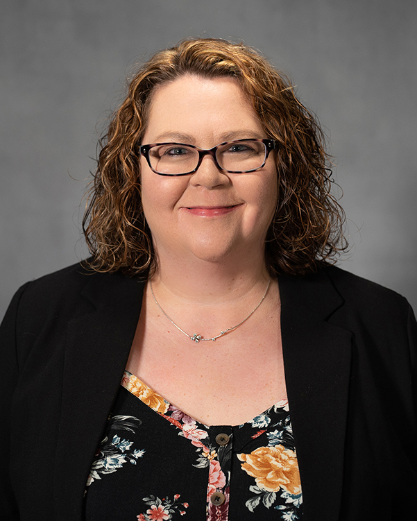 Becky Cybart headshot